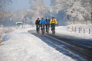 Mountainbiken-in-de-sneeuw Mountainbiken-in-de-sneeuw